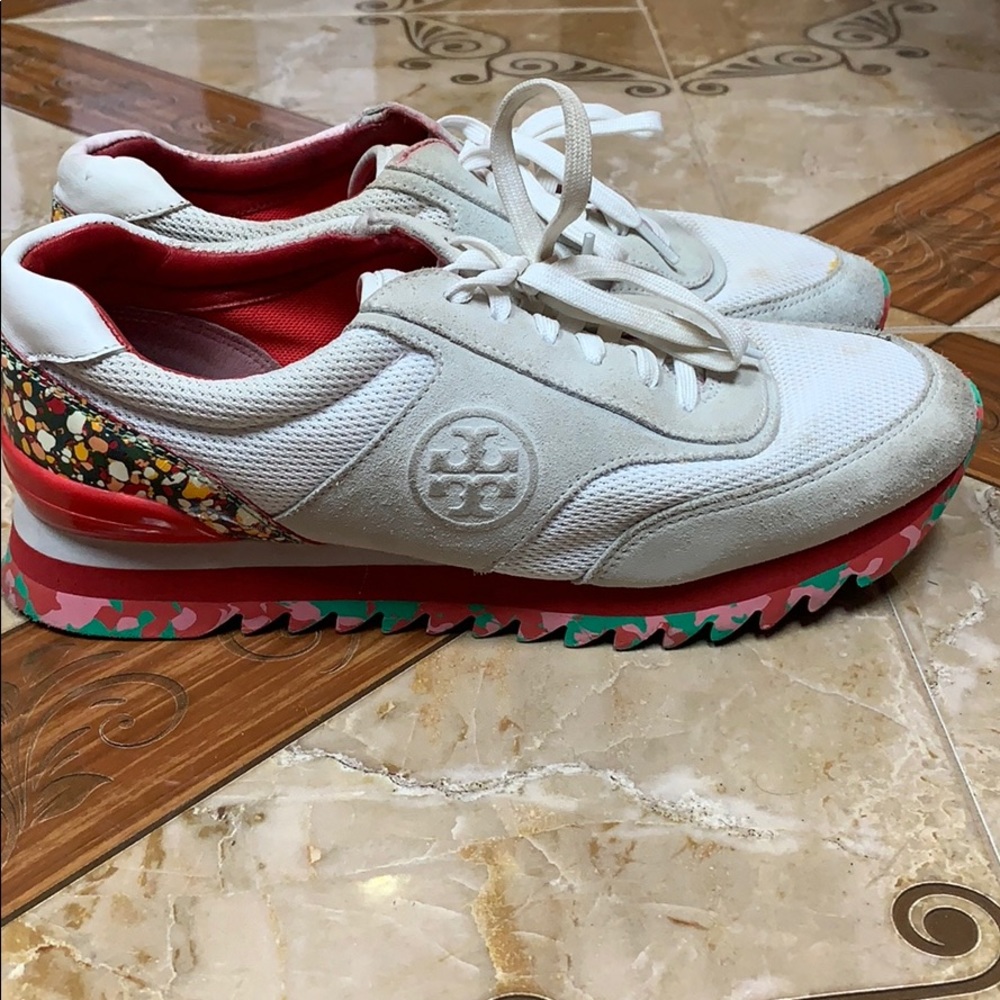 Tory Burch tennis shoes size 8